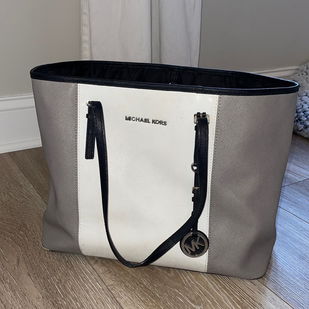 Michael Kors Tote
